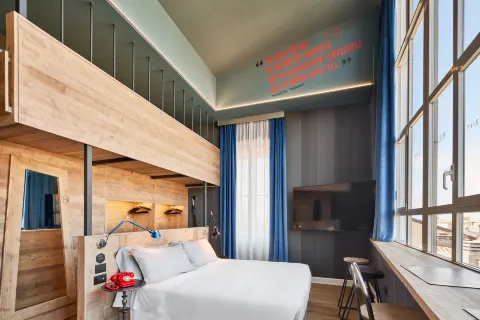 The Modernist Hotel