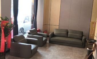 Business Hotel (Dongguan Songshan Lake Ecological Scenic Area Dalingshan Plaza)