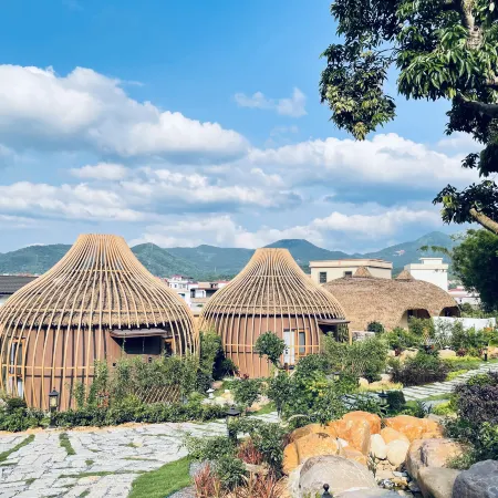 Xinxing Luxizhuyuan Homestay