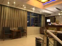 Hello Hotel (Wuwei People's Square Branch)