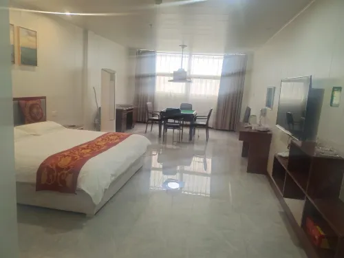 Gogolgo Business Hotel - 2-Star