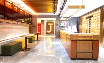 James Joyce Coffetel (Tianjin Baodi District Government Jingdong First Group Branch)