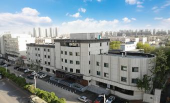 LAVANDEHOTELS Hotel (Shenyang Shengjing Hospital Wanda Plaza Branch)