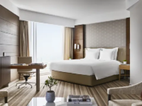بولمان الدوحة ويست باي Hotels near مركز الدوحة للمعارض والمؤتمرات