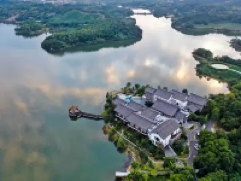 เหว่ย รีทรีต เทียนมู เลค โรงแรมใกล้พื้นที่ชมวิวทะเลสาปเทียนมุ