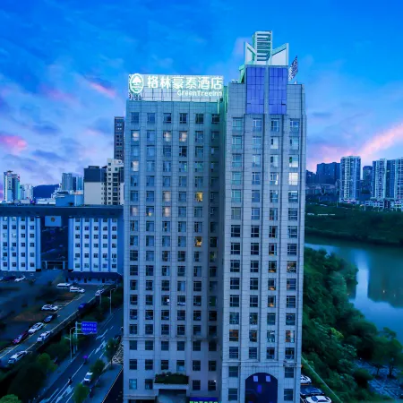 GreenTree Inn (Rainbow Bridge Branch of panzhou East Lake Park)