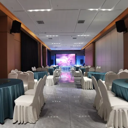 Fuyang Tianyan Hotel