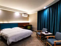 Dushanzi Hongjin Hotel Hotel di Karamay