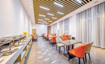 GreenTree Inn Express Hotel (Dongying Lijin Ginza Mall)