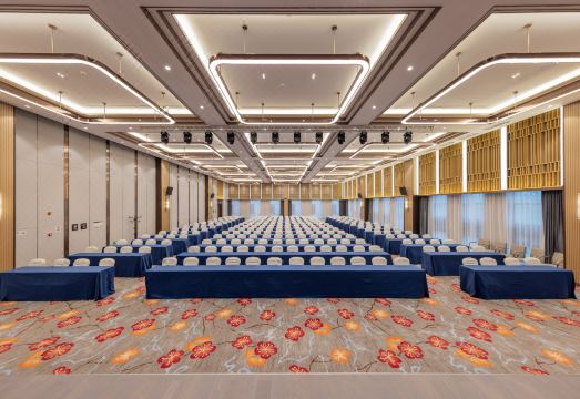 이창 공항 타오화링 호텔