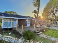 Cliff Flower RV Tent Hotel Hotels near Savage Valley