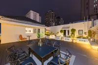 ShangMo Hotel (Jinma Biji Shop, Nanping Pedestrian Street, Kunming)