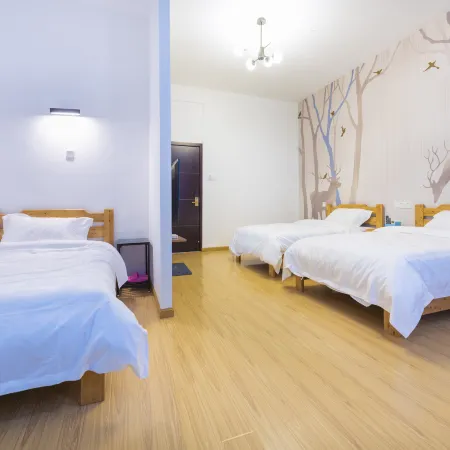Yuyi Hostel