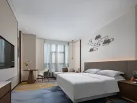 Elong Hotel (Lu'an Shuangchuang Building) Hotels in Lu'an