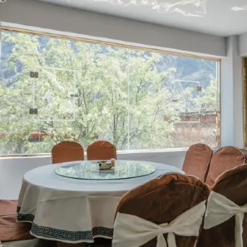 Zhuozhuo Moyuan Homestay