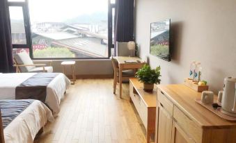 Yichun Dequan Hot Spring Hotel