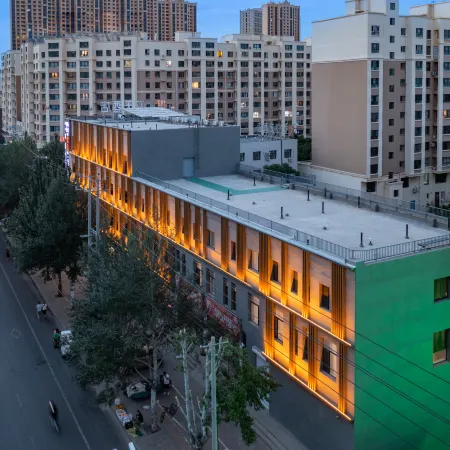 Jinyi Preferred Hotel Victoria Commercial Building Linhe Railway Station