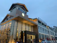 Yunmen East Art Homestay (Qingzhou Ancient City Tourism Scenic Area Branch)