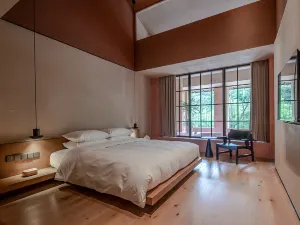 Longnan Crossing Yunshan Residence