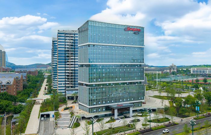 Hampton by Hilton Yibin University Town