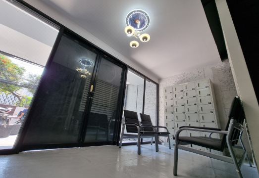 캡슐 호텔 내부