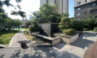Manju Apartment (Zhenjiang Xuefu Road University of Science and Technology)