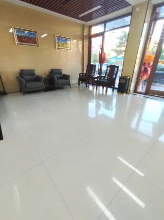 Tianzhu Education Hotel Отели рядом со станцией Tianzhu Railway Station