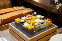 H·CRYSTAL Hotel - breakfast