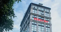 Hotel Apartments in View Hotel in zona Yibin Nanxi Qujinhong Bus Passenger Transport Center