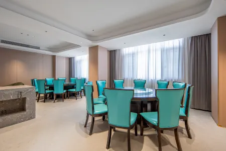 Bolaite T Hotel (Jingdezhen North Railway Station Branch) Отели в г. Цзиндечжэнь