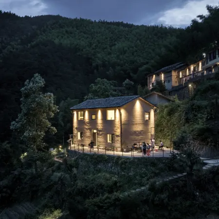 Songyang Yunbian Mountain Homestay