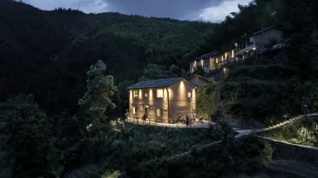 Songyang Yunbian Mountain Homestay