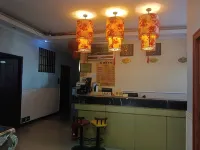 Dingsheng Hotel (Nanchang Wanshou Palace Bayi Hall Subway Station)