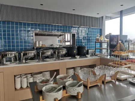 Jinjiang Inn Weiyuan Zhonghao Plaza Store Отели в г. Вэйюань