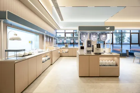 HanTing Hotel (Wuhu Wuwei Station) Отели рядом со станцией Wuwei Railway Station