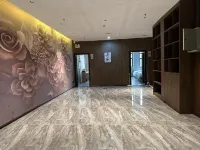 North Castle Hotel (Duyun Wanda Plaza Qiannan National Normal University)