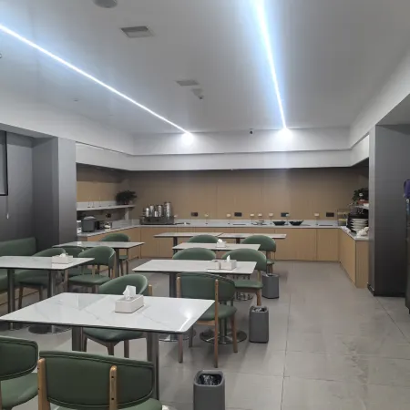 Manji Hotel Отели в г. Цзяочжуо
