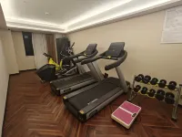 Chongzuo in the wild night set, see wild luxury Villa