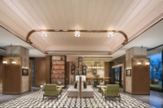 Kaifeng Millennium City Park Hampton by Hilton Hotel