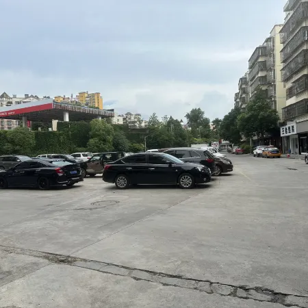 Guiding Yiyi Hotel Отели в г. Гуйдин