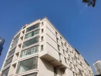 崑崙龍庭之家青旅（蘭州高鐵西站店） - 2 星級