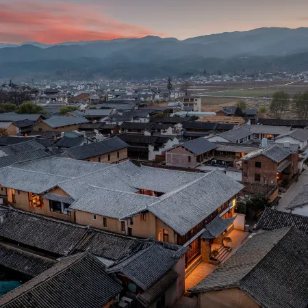 Shaxi Sihe Jinli Resort Hotel