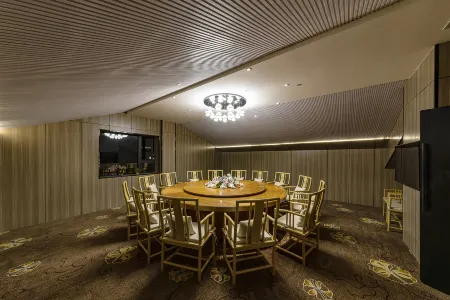 Kangding Liwan Yabuda Hotel Отели рядом с достопримечательностью «Shuijingzi»