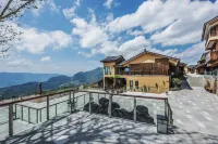 懶壩看山是山民宿 武陵山大裂谷景區-候車廊附近的飯店