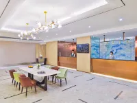 Orangeホテル（七里河・蘭州西駅中天健広場） - 3つ星