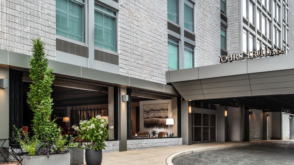 Vignette Collection YOURS TRULY DC by IHG