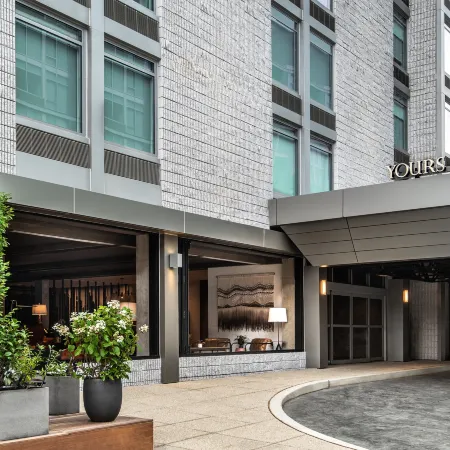 Vignette Collection YOURS TRULY DC by IHG