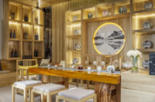 Shanshui Yunjian Inn Hotels in Shangri-La