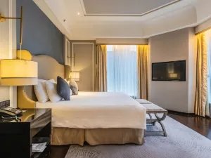 그랜드 뉴 센추리 호텔 이싱