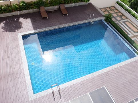 โรงแรมแอมโปเรสซิเดนซ์